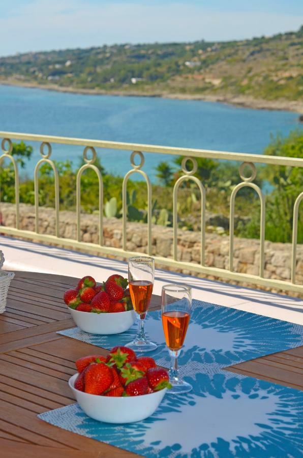 Casa Baia Tramonto Villa Patù Eksteriør bilde